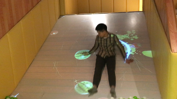 互動(dòng)滑梯