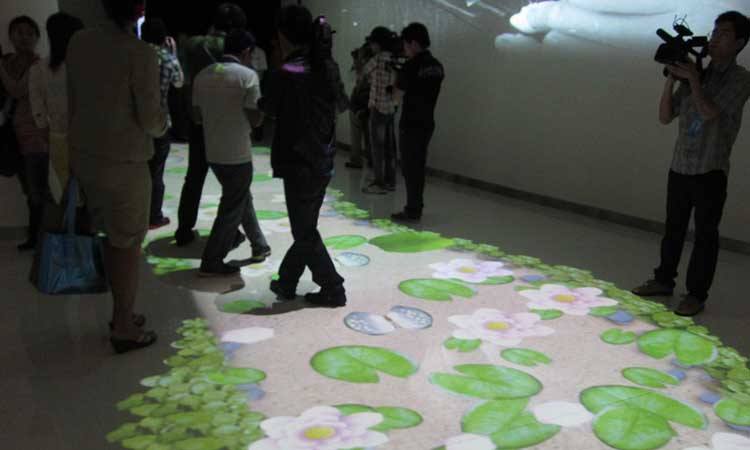 地面互動(dòng)投影